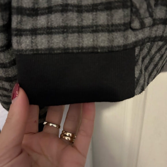 Riley & Rae bomber jacket - Picture 7 of 8